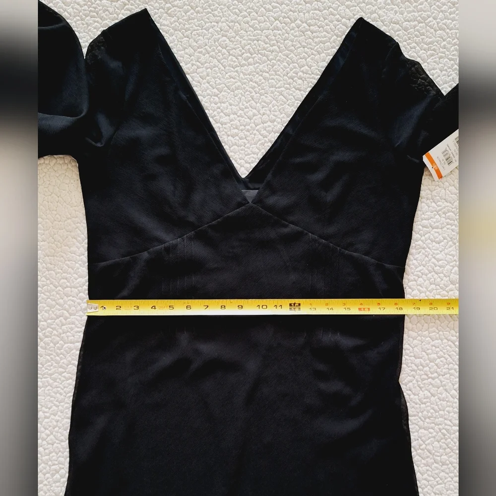GIVENCHY Off Shoulder Maxi Dress Gown Black Sz 14 Org $5,995 - Picture 13 of 16